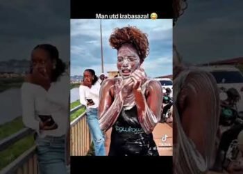 Akabebo kanya i wamugarura 😂😂😂😂😂 #uganda #ugandanmusic #gororaimbavu