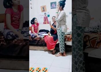 என்னென்ன சொல்றா பாருங்க 🤣#காமெடி சாய்ஸ் #youtube shorts #trending #uganda #funny #shorts #comedy