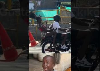 time for traffic officer #funny