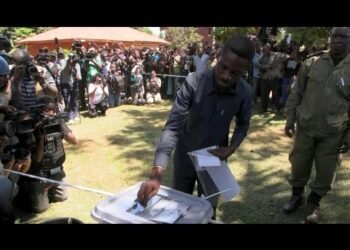 Ugandan Opposition Candidate Bobi Wine casts his vote | AFP