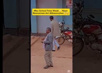 Mbu School Fees Week🙄 Naye Baanamwe Ani Alibasonyiwa🤔😥