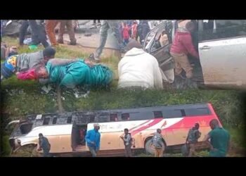 Akabenje dekabusa e Mbarara Bus yatomereganye n’emotoka ya buyonjo, abantu bangi abafudde