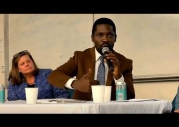 BREAKING NEWS EKILIWO: BOBI WINE ALABISIZA MUSEVENI AKILIZA ENTEBBE KUJIKWASA BOBI WINE